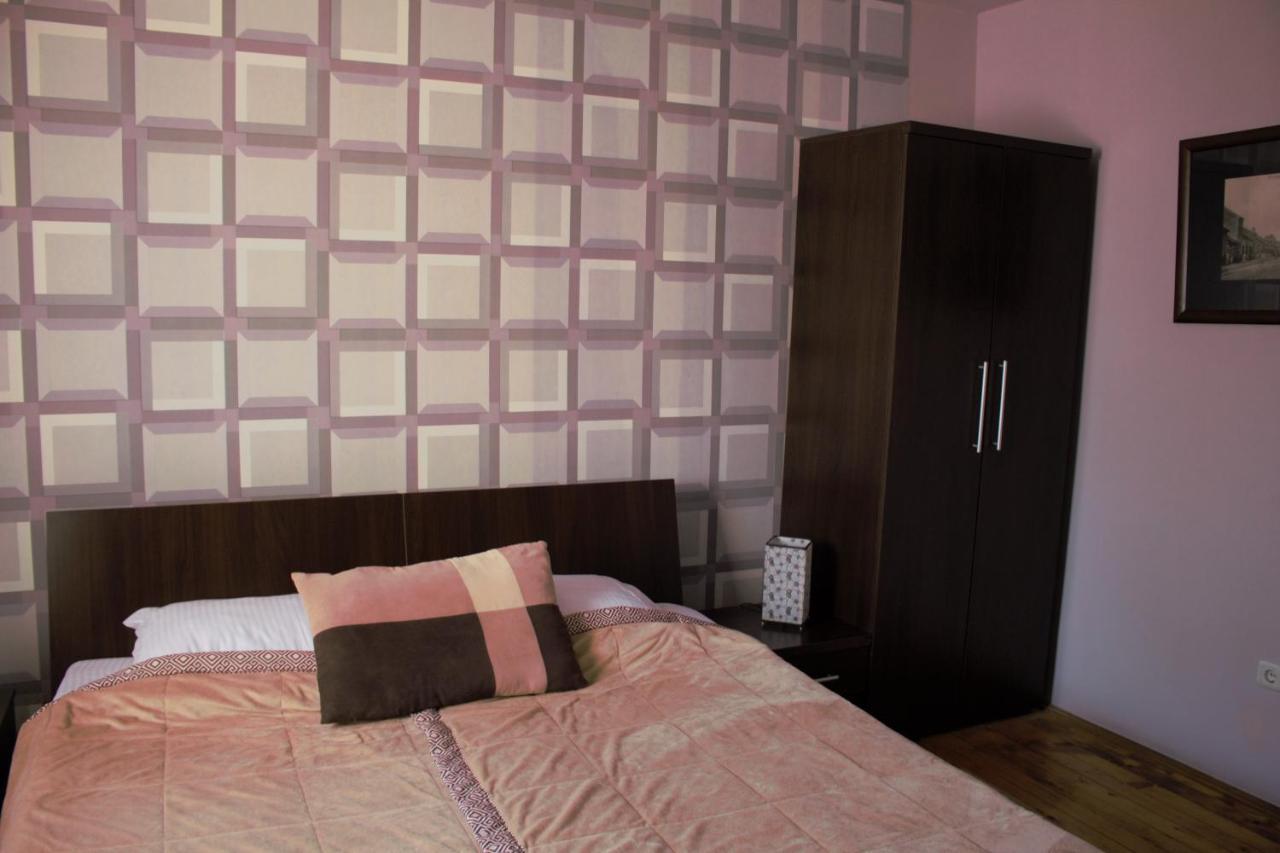 Garni Hotel City Kruševac エクステリア 写真