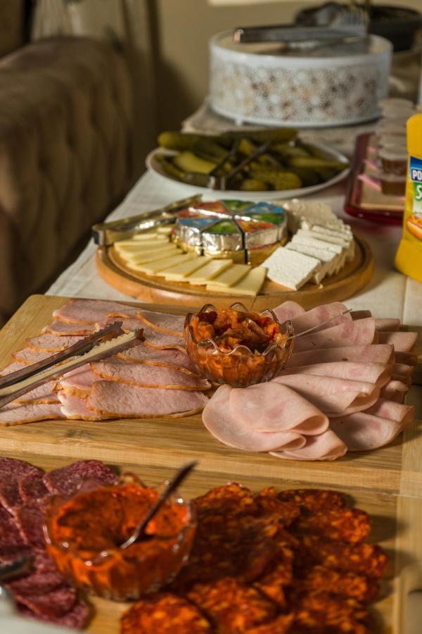 Garni Hotel City Kruševac エクステリア 写真