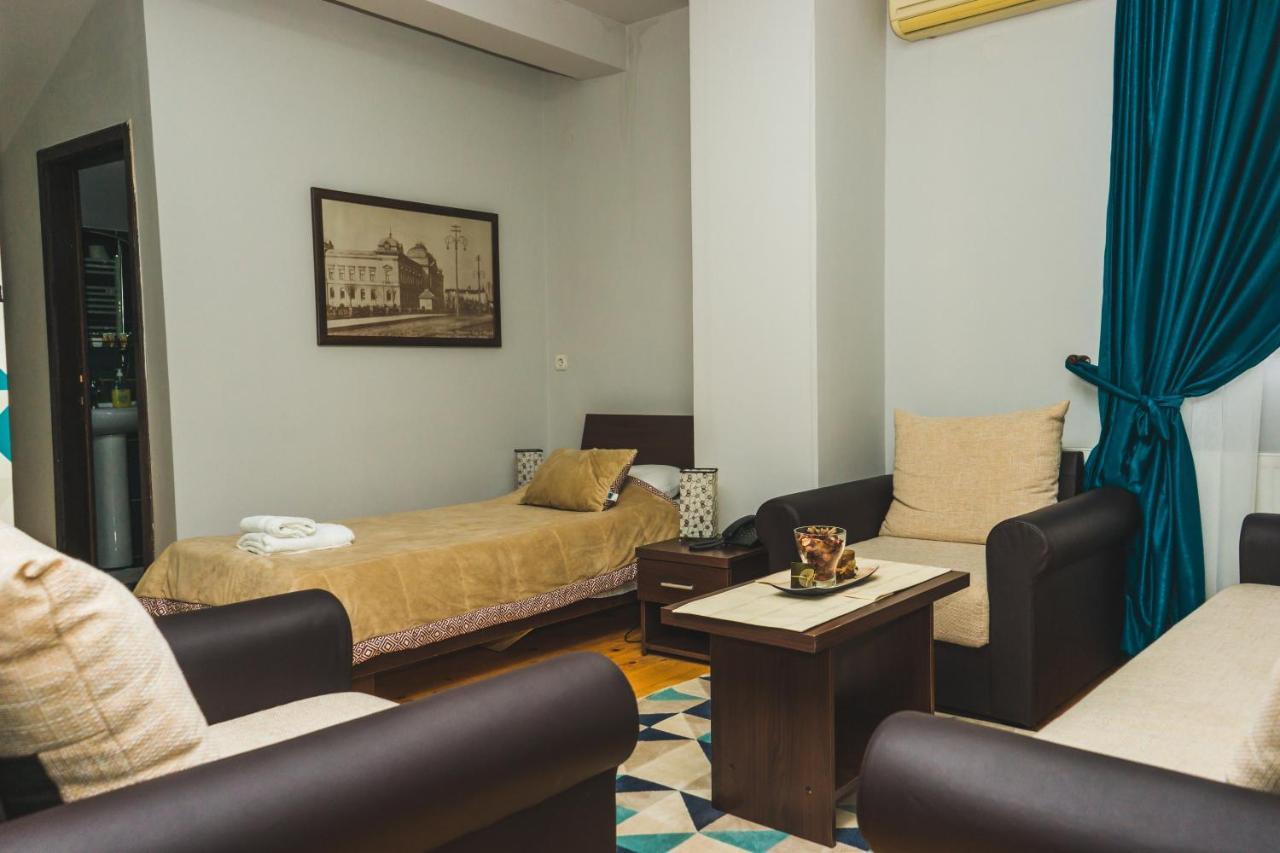 Garni Hotel City Kruševac エクステリア 写真