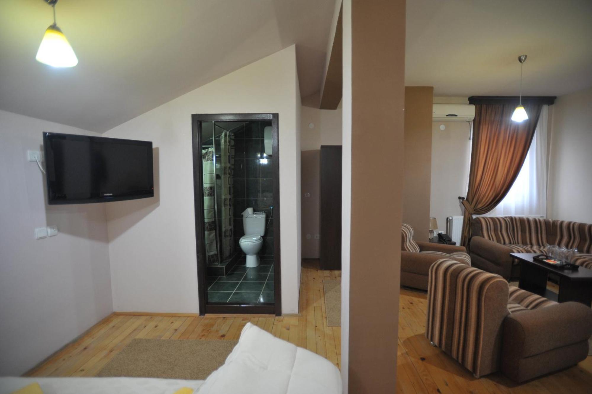 Garni Hotel City Kruševac 部屋 写真